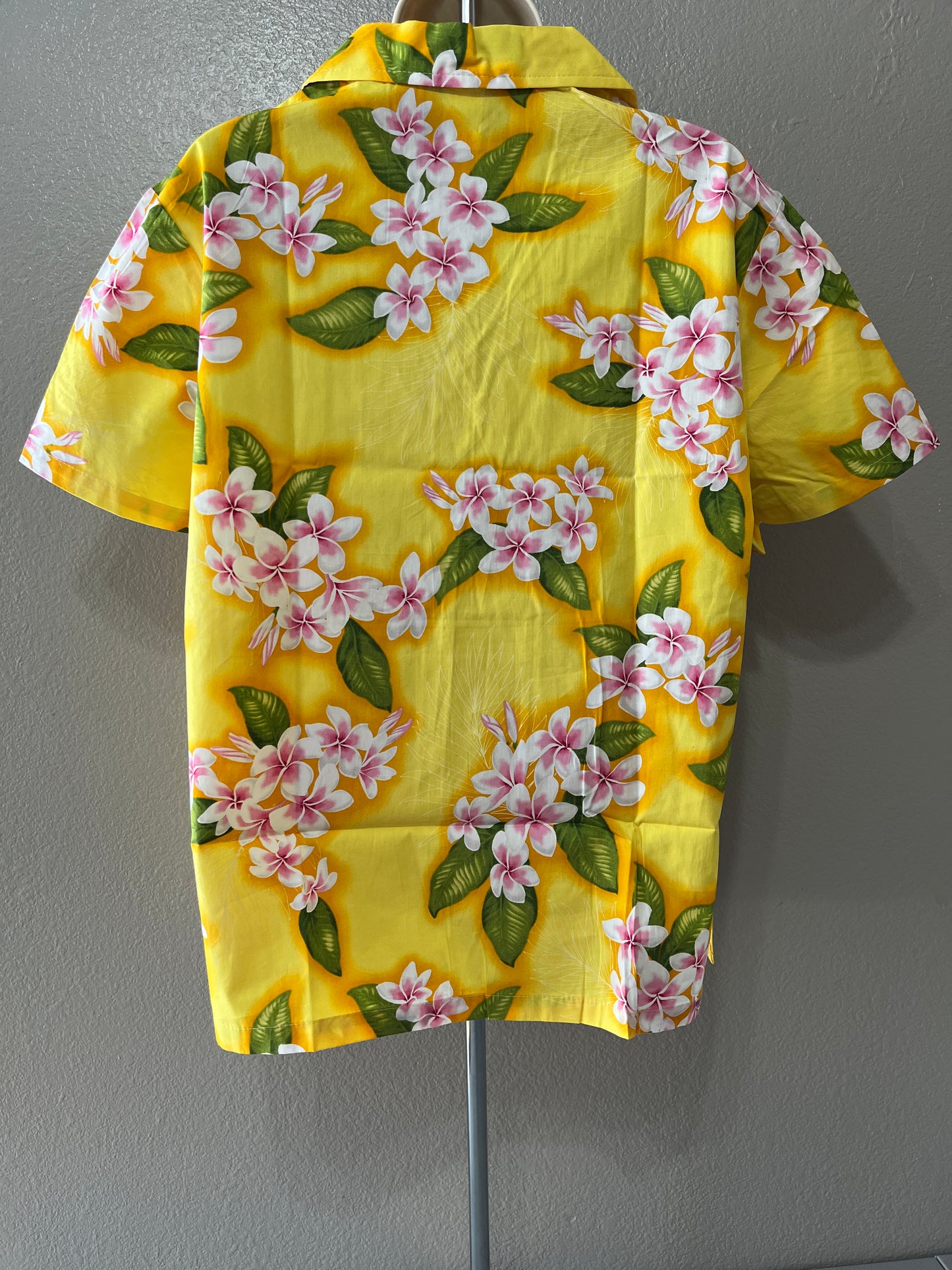 Women’s Yellow Plumeria Aloha Shirt